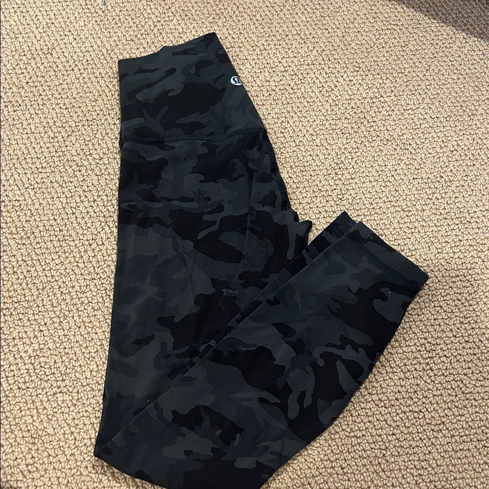 Black Camouflage LuluLemon Leggings